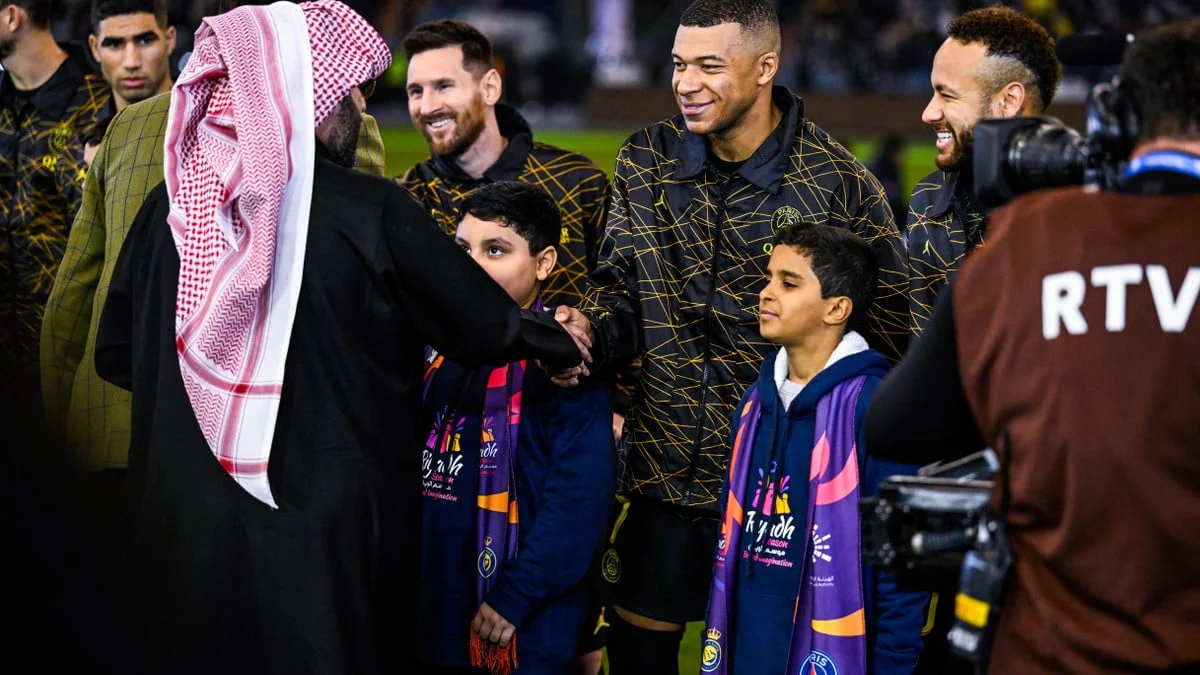 «La transition a été difficile» : Ce qui a changé au PSG depuis les départs de Messi, Neymar et Mbappé !
