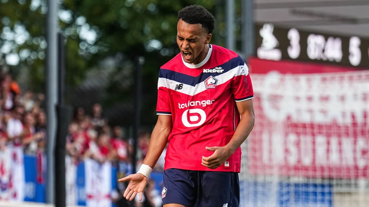 «Tu es plus rapide que ton frère» : Ethan Mbappé choque tout le monde au LOSC !