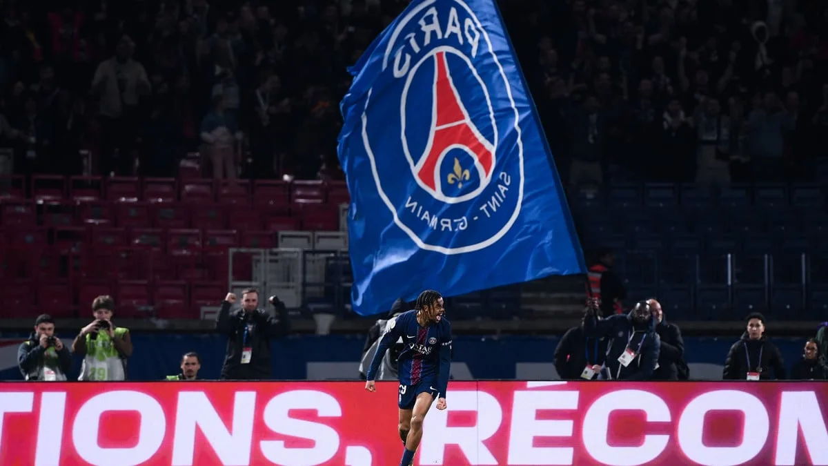 Plus de 150M€ : Le PSG frappe un grand coup et réalise un mercato de tous les records, c’est du jamais vu depuis l’arrivée du Qatar !