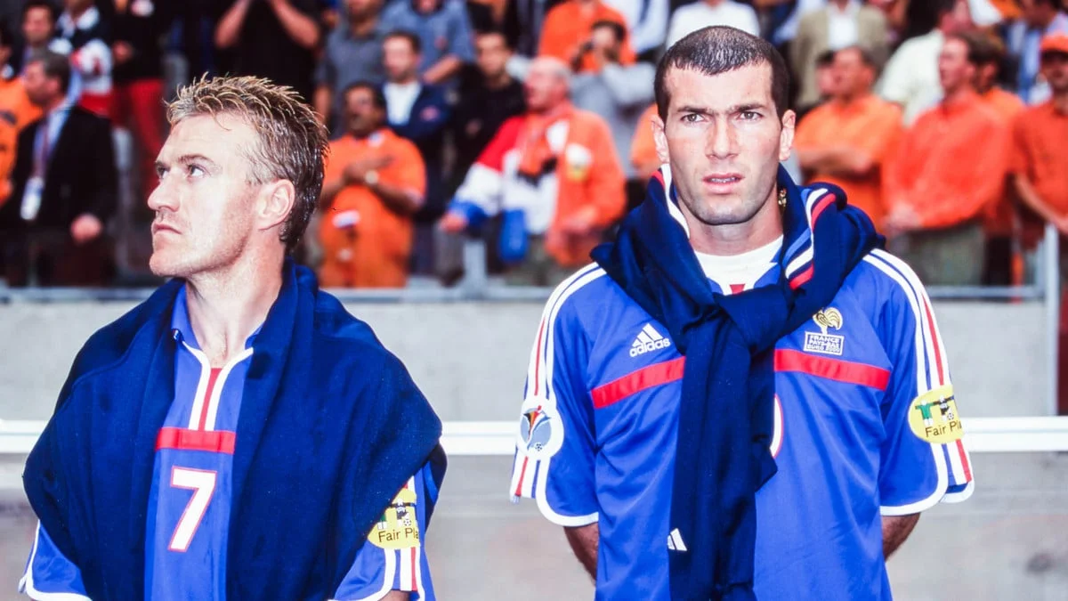 Le geste dont n’est «pas fier» Zinédine Zidane qui a rendu fou Didier Deschamps