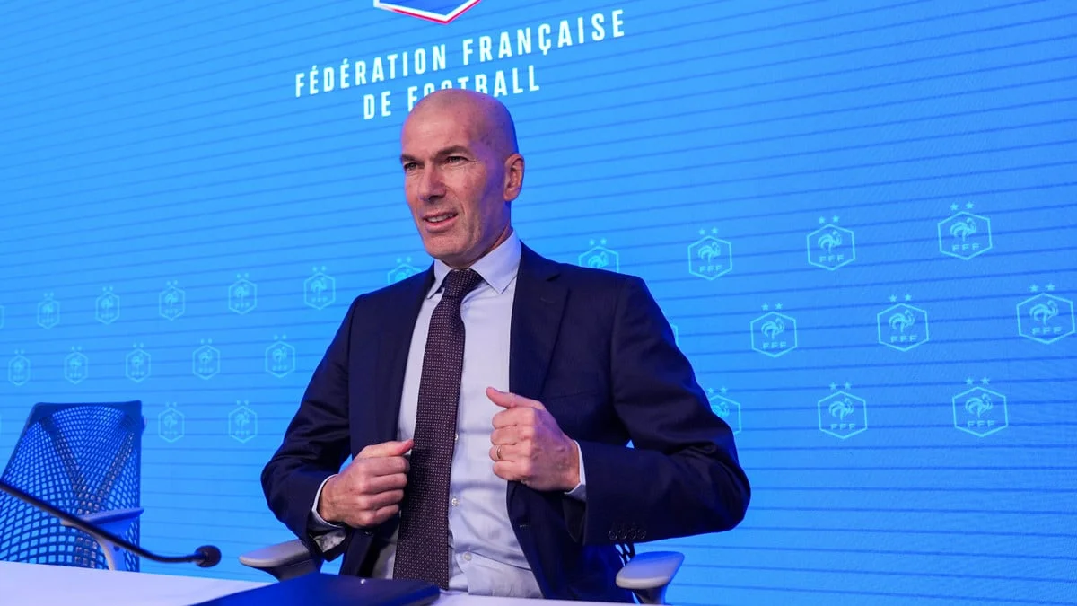 «Il a un gros coup à jouer» : On connaît peut-être la première surprise de la liste de Zinédine Zidane !