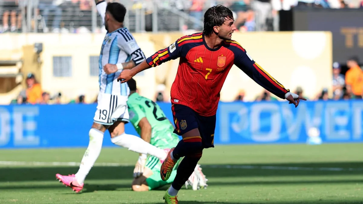 Mercato - Analyse - PSG : Barcelone tente un coup d'intox dans le deal Ferran Torres ?