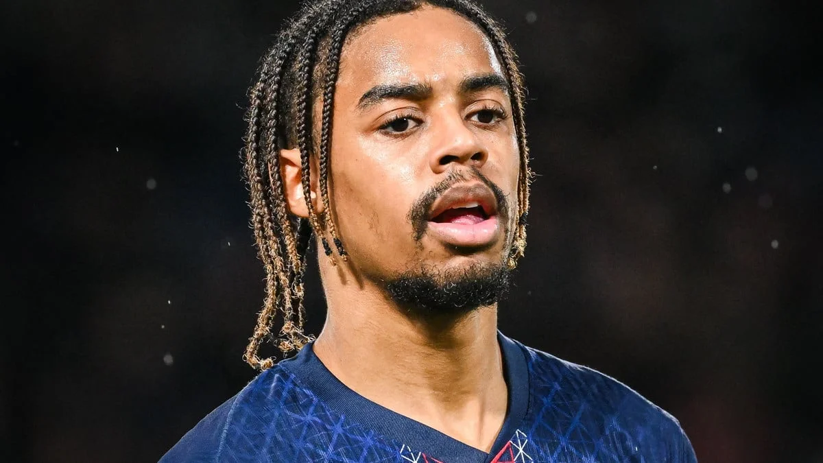 Le PSG «exige une somme astronomique» pour Bradley Barcola : Fabrizio Romano confirme sa prochaine destination !  