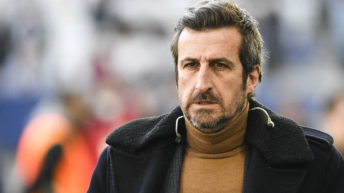 L’Equipe du Soir change presque tous ses chroniqueurs : Le pire scénario imaginé par l’IA après le départ de Johan Micoud !