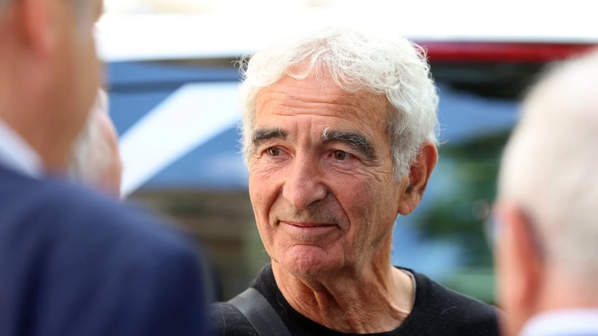 Raymond Domenech a posé ses conditions pour rejoindre L'EQUIPE du Soir : Il refuse de faire l'émission avec un autre chroniqueur !
