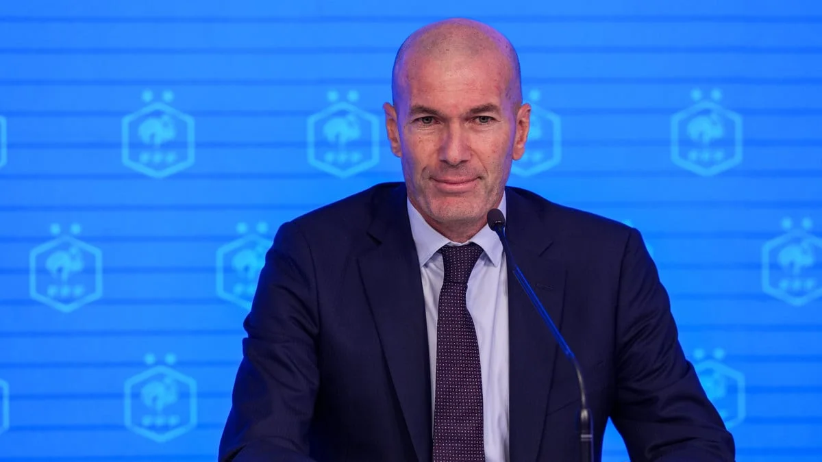Didier Deschamps a tout plaqué sous la pression de Zinedine Zidane : «Sans ça, il aurait continué en équipe de France» 