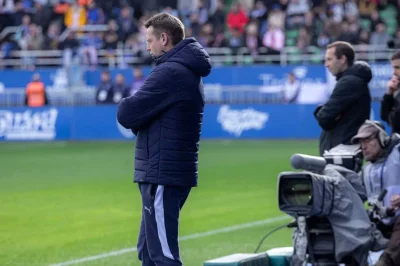Trophées UNFP : Stéphane Dumont (ex-LOSC) meilleur entraîneur de Ligue 2 ?