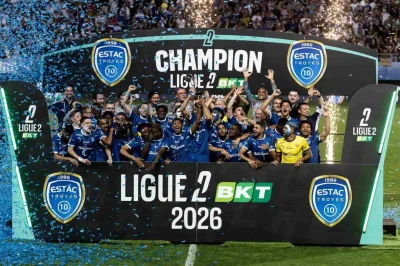 Stéphane Dumont (ex-LOSC) Champion de Ligue 2 avec Troyes