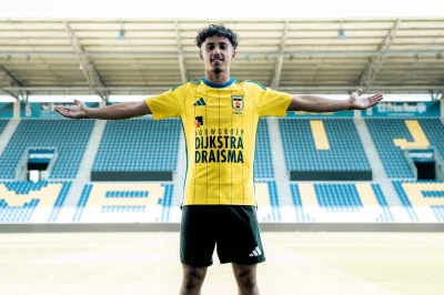 Vidéo : Ichem Ferrah (LOSC) acclamé lors des célébrations du SC Cambuur