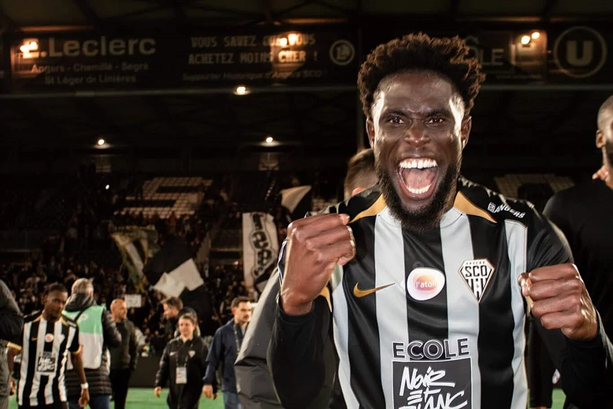 Carlens Arcus (ex-LOSC) prolonge au Angers SCO