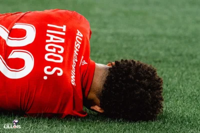LOSC : Tiago Santos absent du groupe, un malaise grandissant