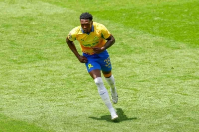 Lebo Mothiba (ex-LOSC) vainqueur de la Ligue des Champions d’Afrique