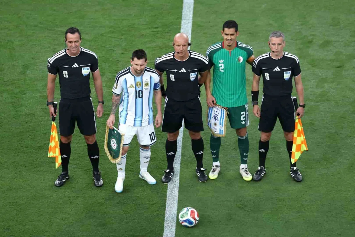 Argentine – Algérie : Polémique autour de Lionel Messi et Aïssa Mandi (LOSC) à la Coupe du monde