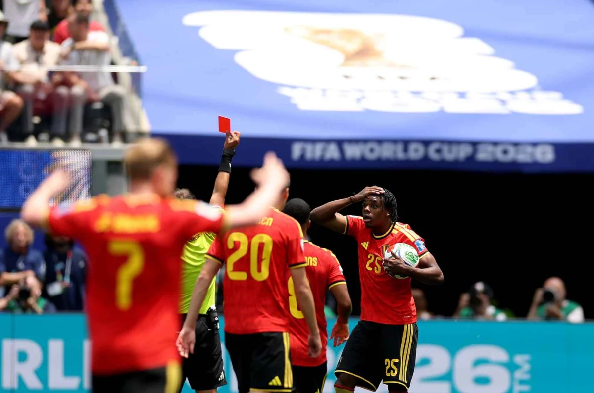 Coupe du Monde : Soirée cauchemardesque pour Nathan Ngoy avec la Belgique