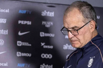 Marcelo Bielsa (ex-LOSC) quitte l’Uruguay après une Coupe du Monde ratée