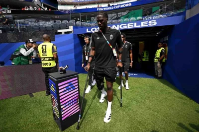 « Mon monde s’est écroulé » : Les mots d’Amadou Onana (ex-LOSC) après sa grave blessure