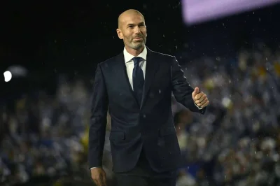 France : La date de prise de fonction de Zinedine Zidane connue