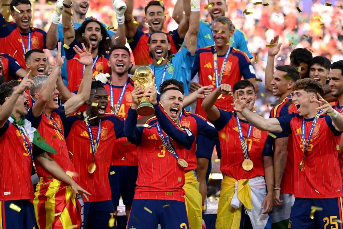 L’Espagne championne du monde, Kylian Mbappé et Michael Olise individuellement au sommet