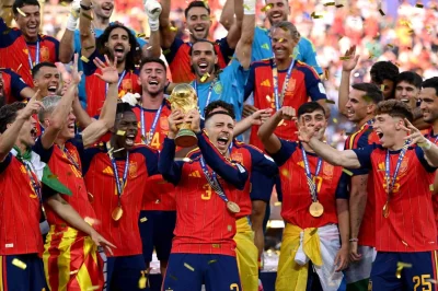 L’Espagne championne du monde, Kylian Mbappé et Michael Olise individuellement au sommet
