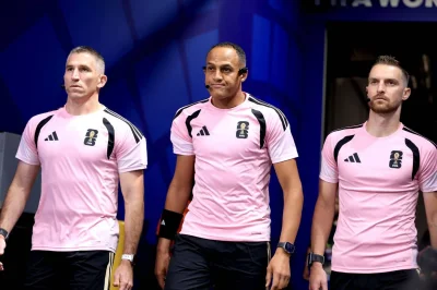 Arbitrage : Saïd Ennjimi tire un bilan « très positif » des nouvelles règles de la Coupe du monde