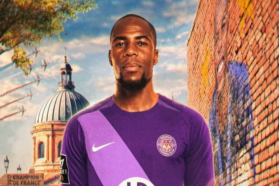 Djibril Sidibé (ex-LOSC) bientôt à l’OM ?