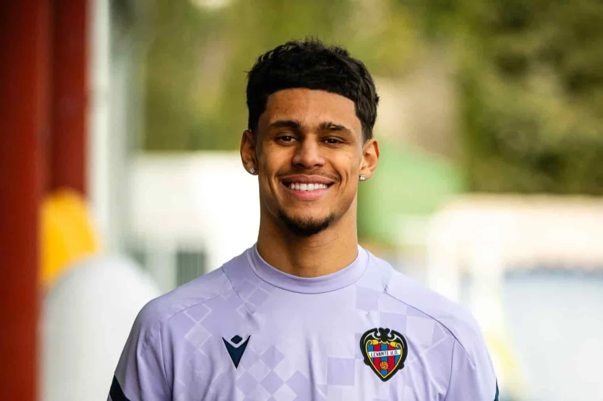 Mercato LOSC : Ugo Raghouber serait en Angleterre