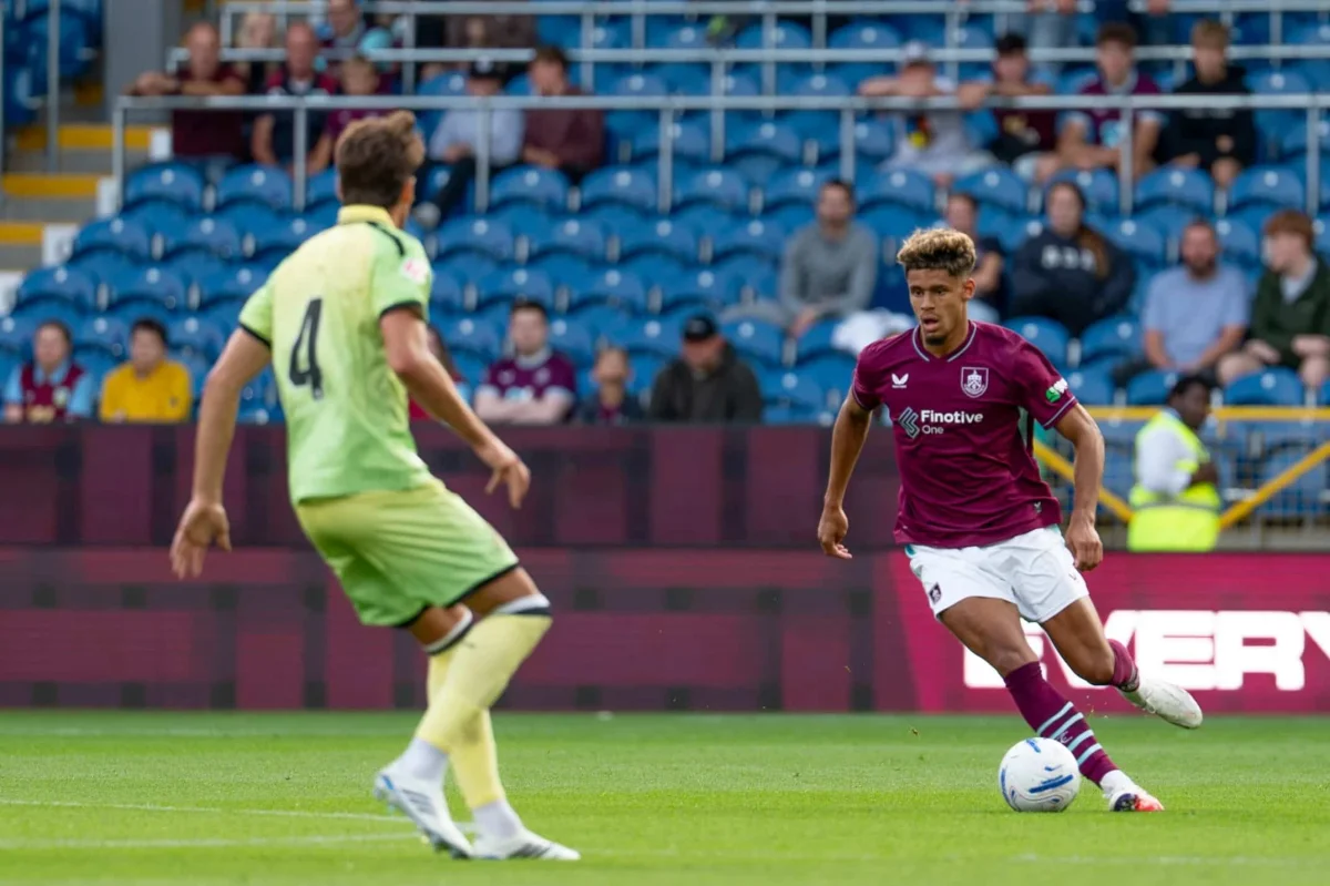 Ugo Raghouber (ex-LOSC) a déjà joué avec Burnley