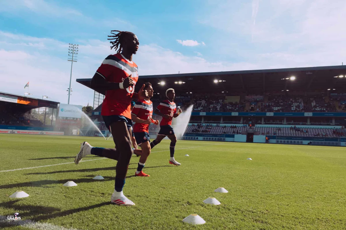 « On est une équipe qui a la dalle » : Les déclarations de Ngal’ayel Mukau après OH Louvain – LOSC