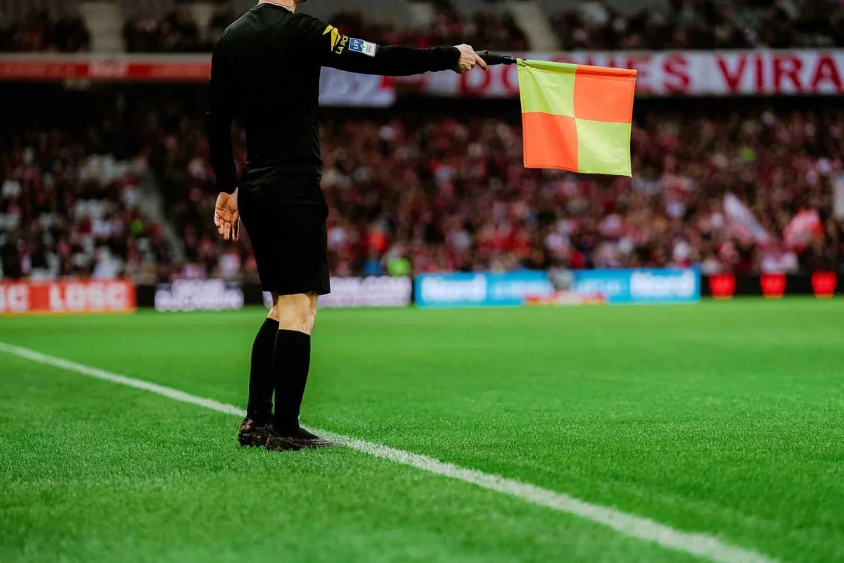 Arbitrage : Ce qui change en Ligue 1 pour la saison 2026-2027