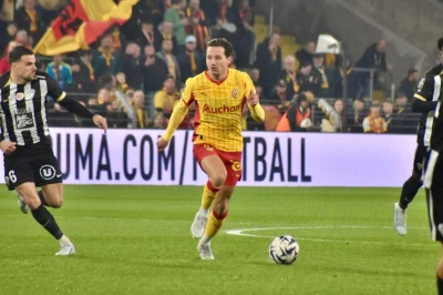 Florian Thauvin confirme : il prévoit bien de rester au RC Lens pour jouer l’Europe en Sang et Or !