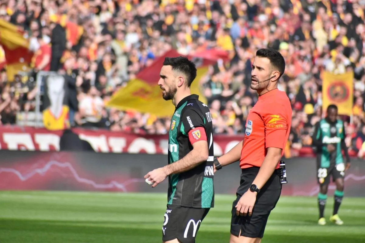 Coup d’œil sur le corps arbitral désigné pour RC Lens-Nantes