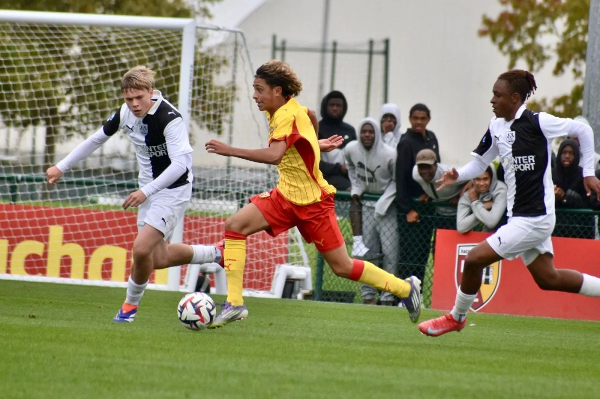 RC Lens – Nantes : le groupe lensois, avec la première convocation du jeune Mezian Mesloub