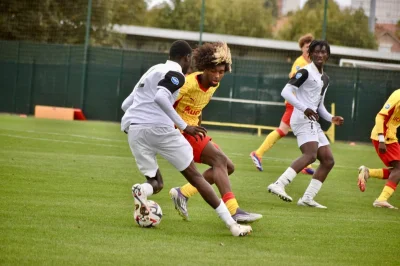 [U17-J26] Le RC Lens termine 2e de son groupe à seulement 1 point du leader, après un nouveau large succès