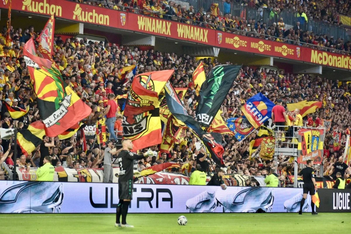 RC Lens-PSG, un report en question
