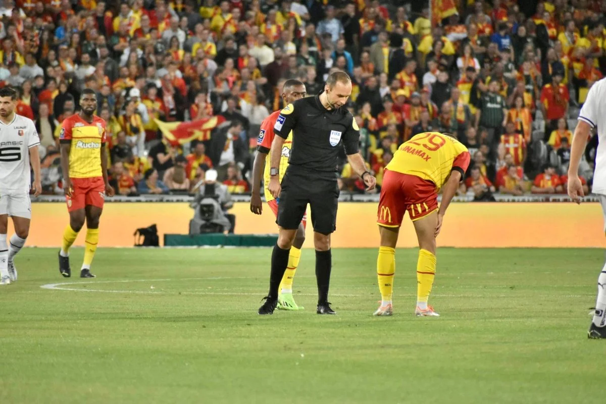 Finale de la Coupe de France : Le vainqueur du Trophée UNFP du meilleur arbitre dirigera Lens-Nice !