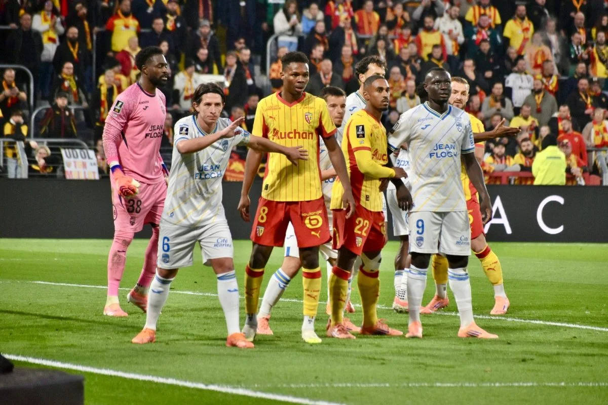RC Lens-PSG : les compos probables