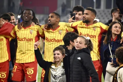 Comment le RC Lens doit-il aborder les derniers matchs de L1 avant la finale de Coupe de France ? Les réponses