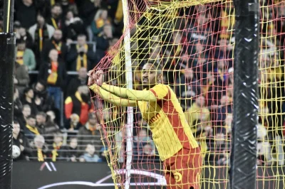 Le RC Lens n’a pas fait le poids face au PSG, toutes les photos de la dernière à Bollaert