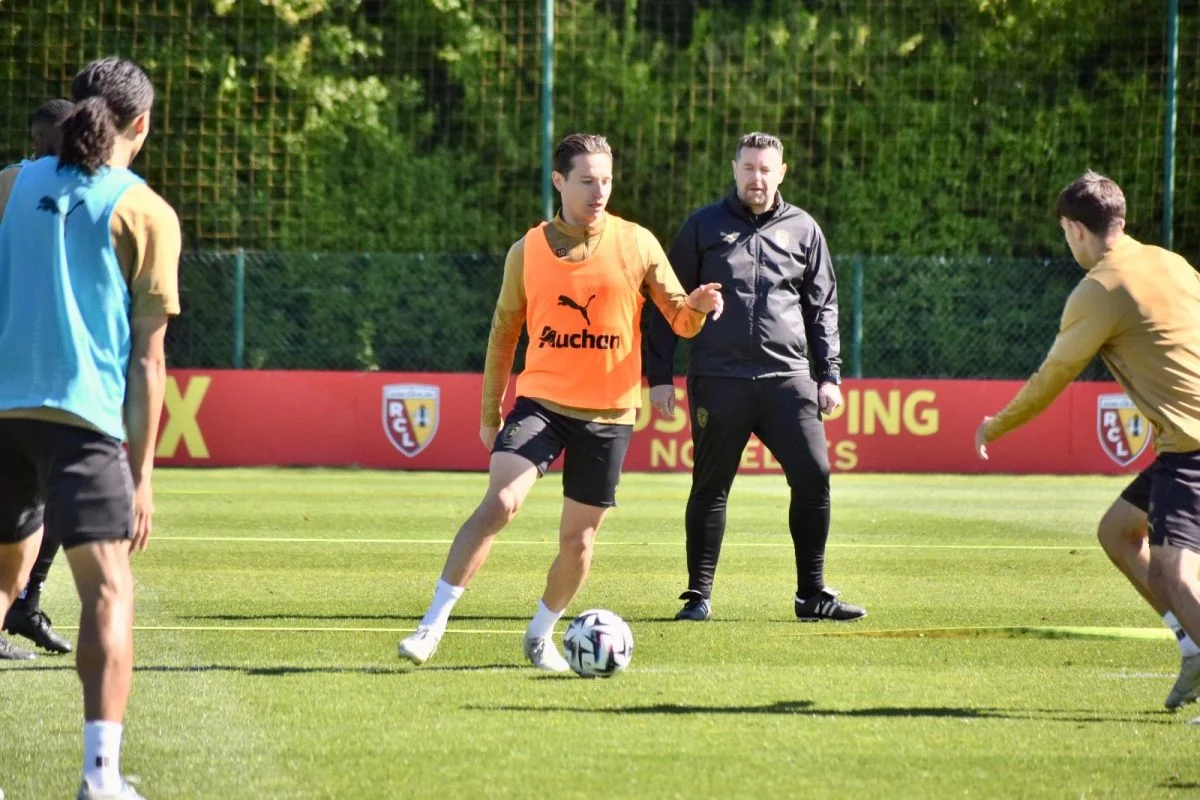 Pierre Sage « content » pour Robin Risser, « déçu » pour Florian Thauvin et Matthieu Udol