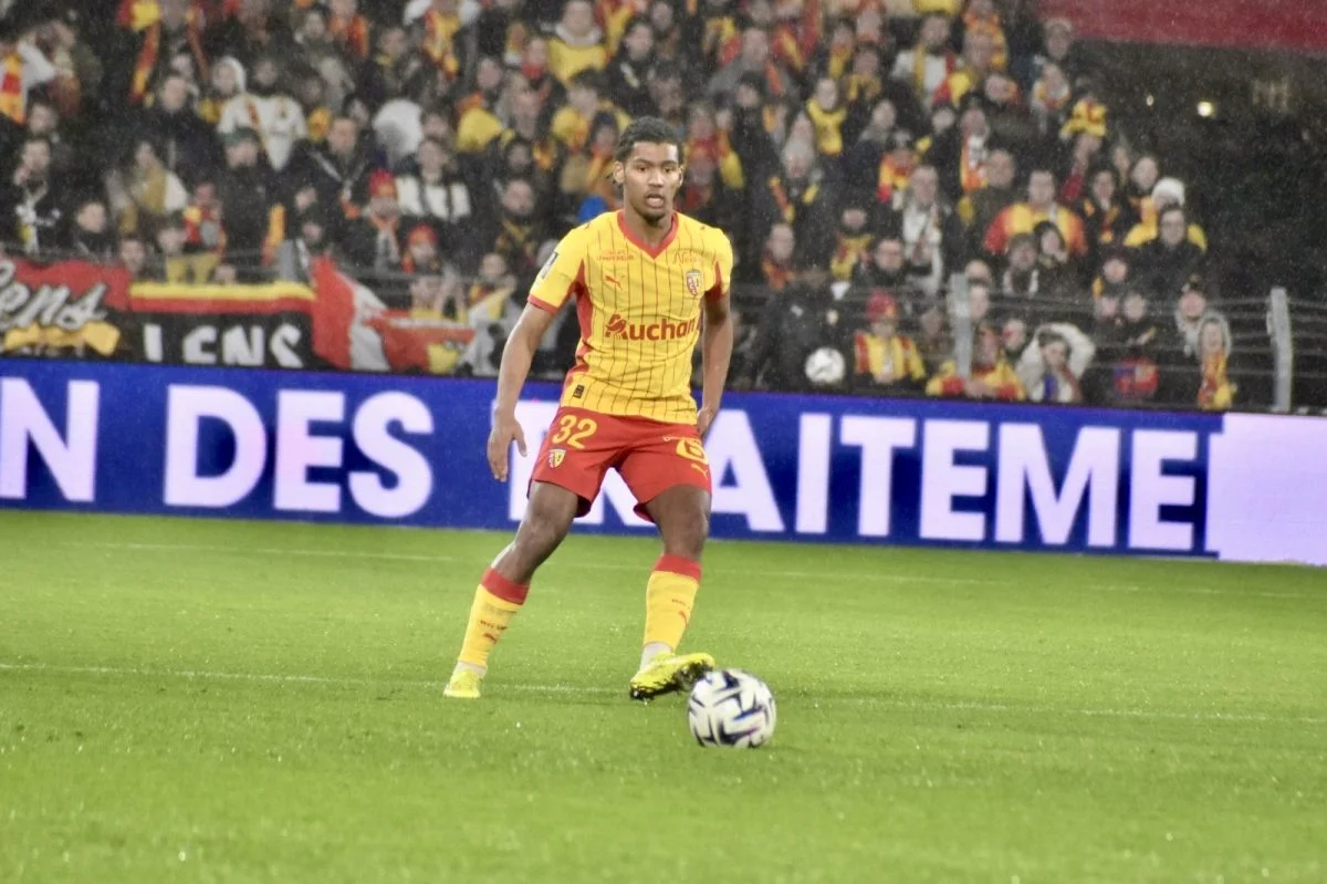 Pierre Sage évoque ses options pour compenser le forfait de Samson Baidoo