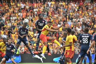 Le Lyonnais Tyler Morton forfait contre le RC Lens