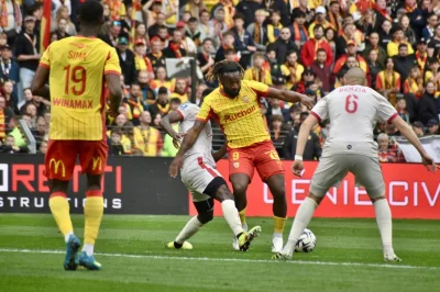 La prolongation d’Allan Saint-Maximin au RC Lens vers une issue positive ?
