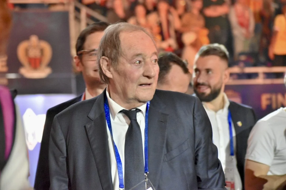 [Vidéo] Les larmes de Gervais Martel après le succès du RC Lens
