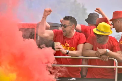 « Oui j’avoue, c’est moi », Pierre Sage repart avec la Coupe… et un ballon du match