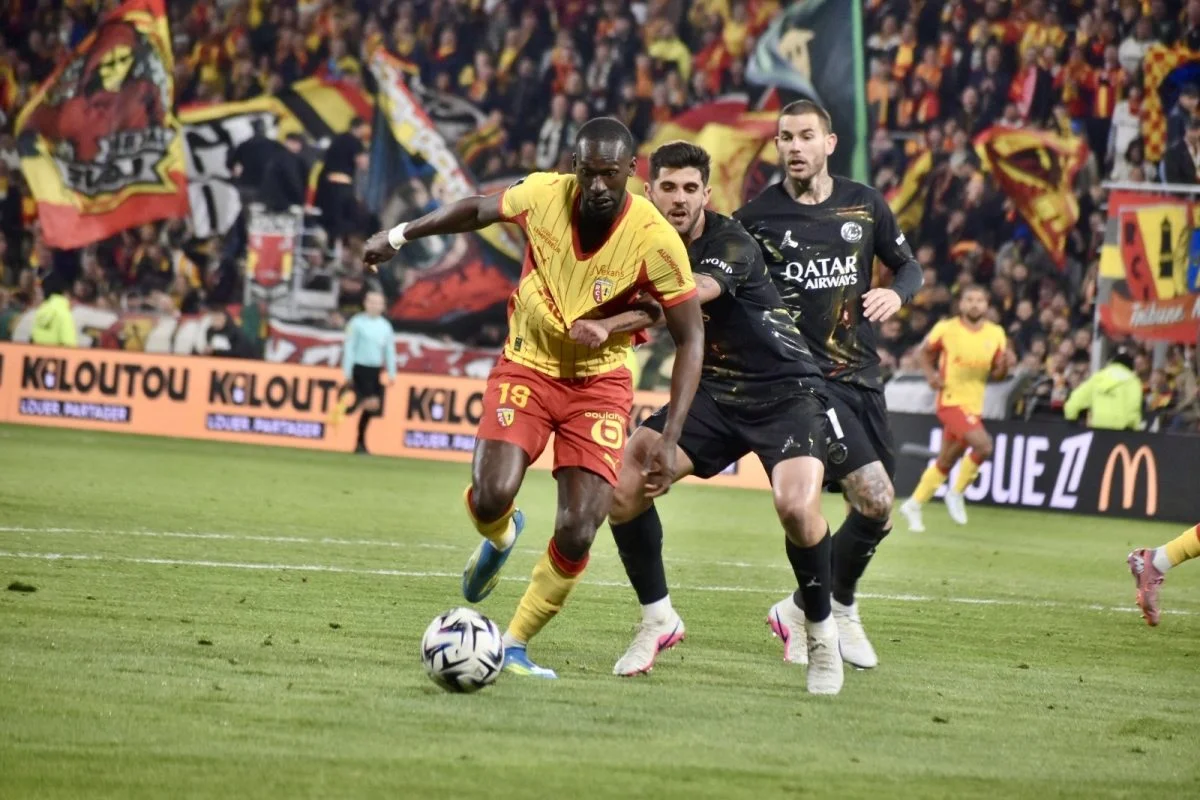 Le PSG devra jouer un premier match officiel juste avant le Trophée des Champions contre Lens