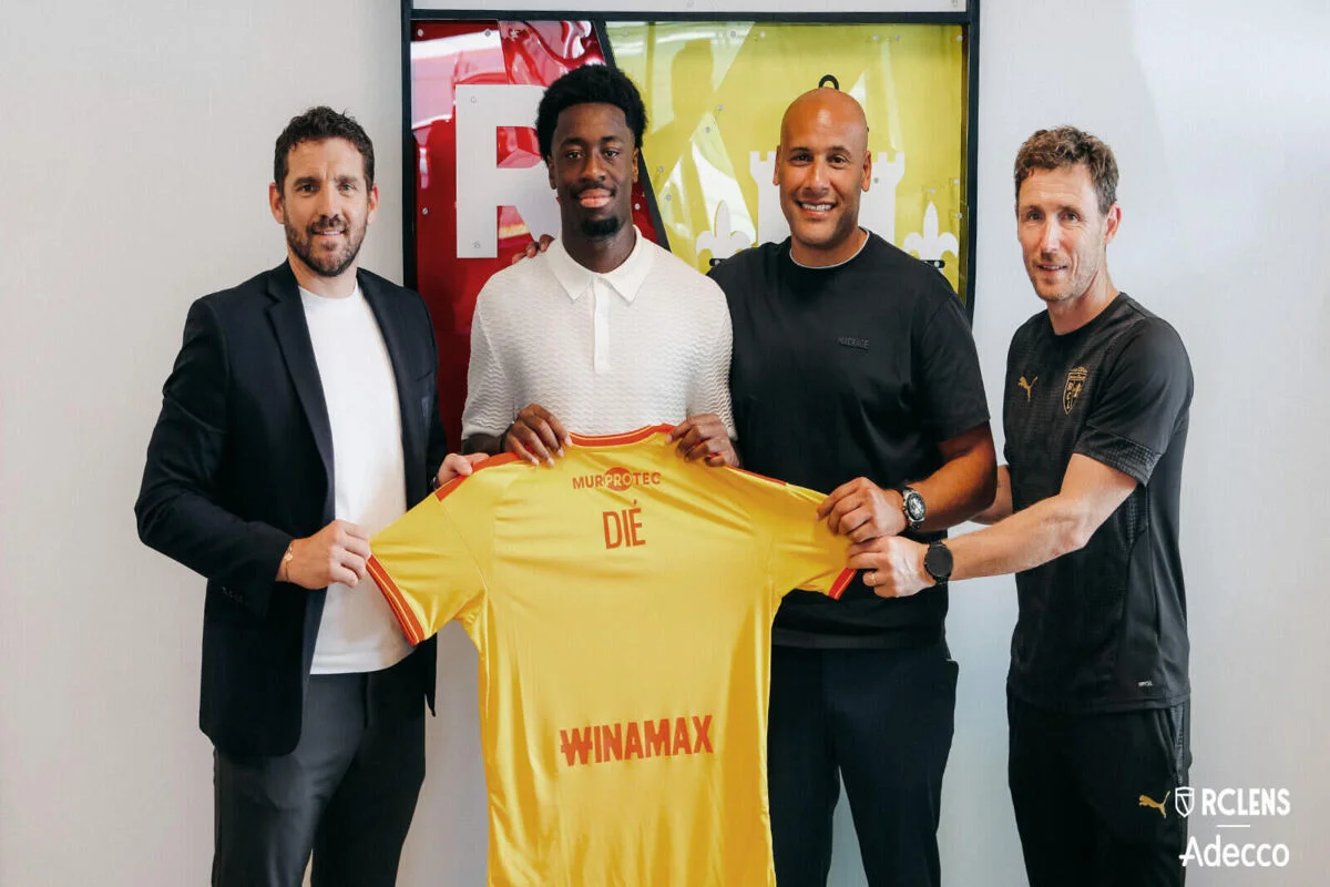 L’attaquant Samuel Dié signe son premier contrat professionnel avec le RC Lens