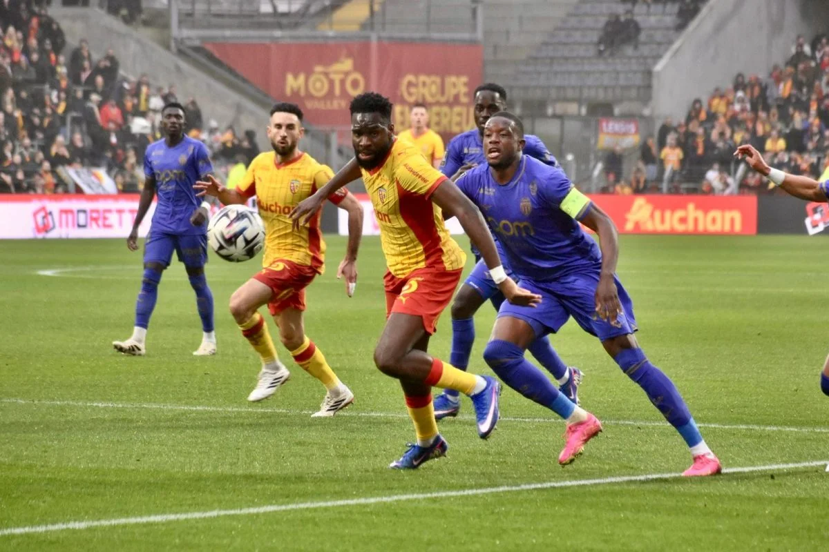 Le Flop 3 des matches du RC Lens en 2025-2026 : le Racing renversé en 10 minutes à Bollaert-Delelis