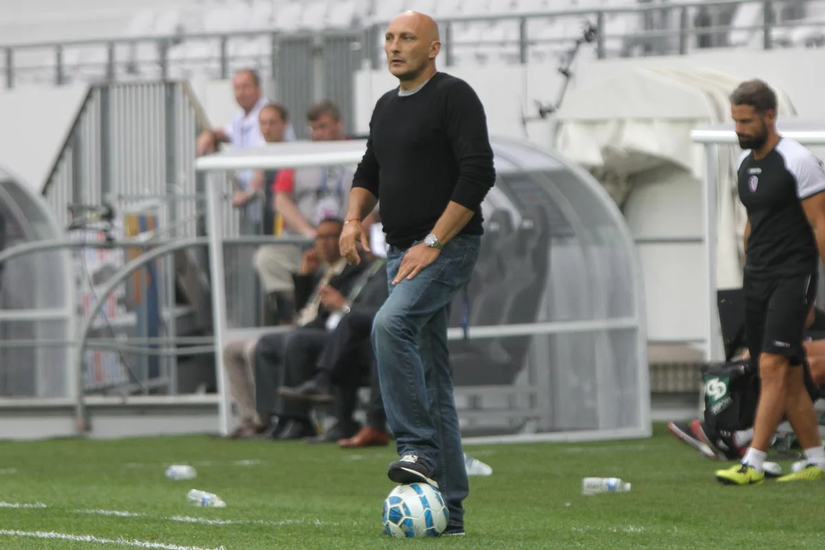 Pierre Sage, plus qu’une question d’officialisation, Olivier Pantaloni en salle d’attente au RC Lens ?