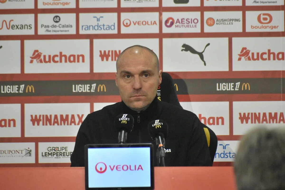 Le jeu des chaises musicales prend forme mais n’est pas terminé sur les bancs de Ligue 1