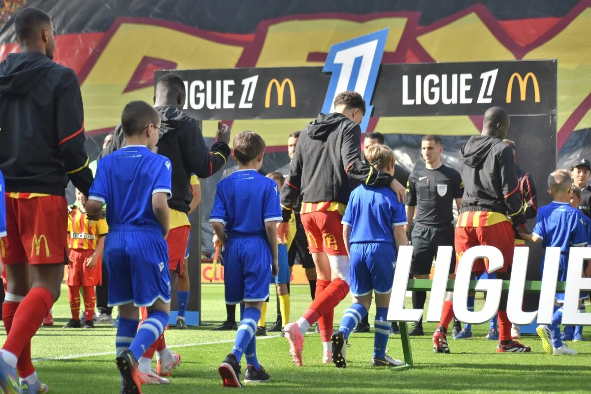 Le RC Lens débutera le championnat à Bollaert-Delelis contre Auxerre